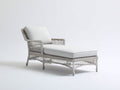 Tumbonas de fibra trenzada 185 x 70 x 82 cm - blanco y gris claro - respaldo inclinado con brazos
